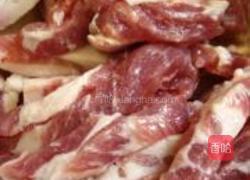 青椒肉丝的做法图解1