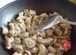 牛腩炖酸笋的做法图解5