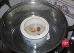 冰糖红枣炖燕窝的做法图解3