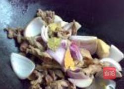 洋葱清炖牛腩的做法图解7