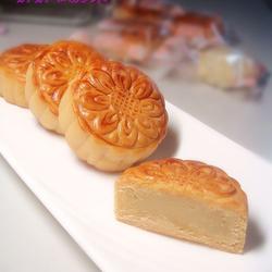 广式莲蓉月的做法[图]