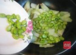 黄瓜豆瓣蛤蜊汤的做法图解3