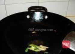 芹菜炒鸡杂的做法图解4