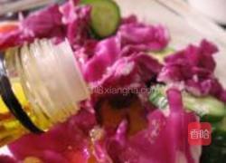 五彩蔬菜色拉的做法图解7