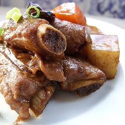 土豆焖仔排的做法[图]