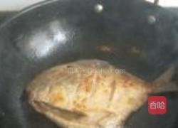 干烧鲳鱼的做法图解5