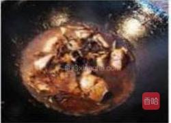 霉干菜烧鲳鱼的做法图解7