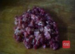 莲藕香菇肉蒸包的做法图解2