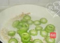 鸡丝炒苦瓜的做法图解11