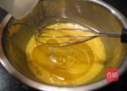 戚风蛋糕的做法图解8