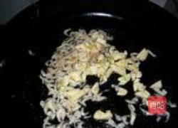 虾皮木耳炒鸡蛋的做法图解8