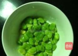 西葫芦炒豆瓣小虾的做法图解2