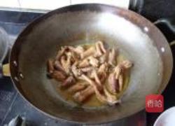 球葱炒鸡爪的做法图解6