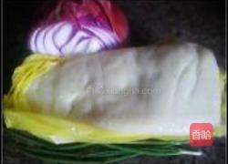 洋葱烧米豆腐的做法图解1