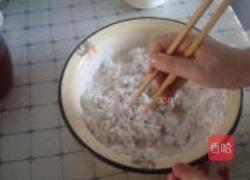 干豆角丝炒肉卷饼的做法图解1