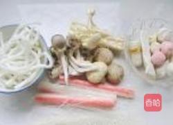 菌汤双粉鱼丸的做法图解1