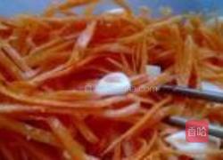 脆爽胡萝卜丝的做法图解4