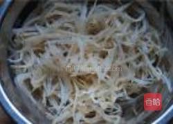 银鱼小炒的做法图解1