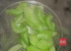 腰果炒西芹的做法图解4