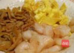 自制虾蛋肠的做法图解1