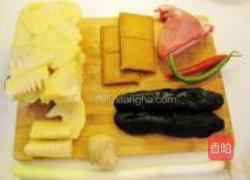 豆腐干炒乌元海参的做法图解1