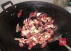 芥蓝炒腊味的做法图解7