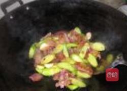 芥蓝炒腊味的做法图解9