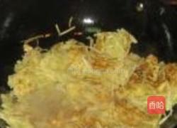 韭黄炒鸡蛋的做法图解5