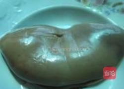 鲜辣椒炒腰花的做法图解1