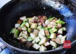 豆干煸炒丝瓜丁的做法图解8