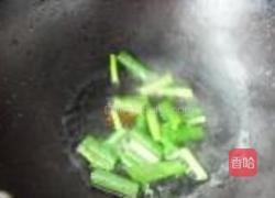 卷心菜炒肉片的做法图解5