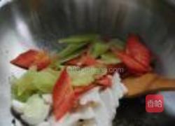 山药青笋炒鸡丝的做法图解9