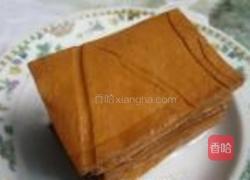 凉拌卤味豆腐丝的做法图解1