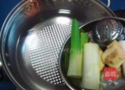 猪肉炖粉条的做法图解3