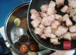 猪肉炖粉条的做法图解6