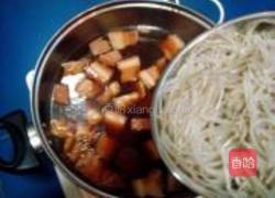 猪肉炖粉条的做法图解7