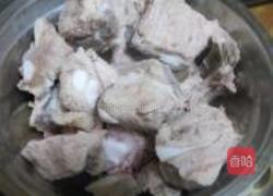 孜然卤香排骨的做法图解1