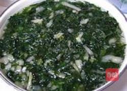 草鱼炖咸菜的做法图解2