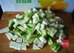 番茄丝瓜丁的做法图解2