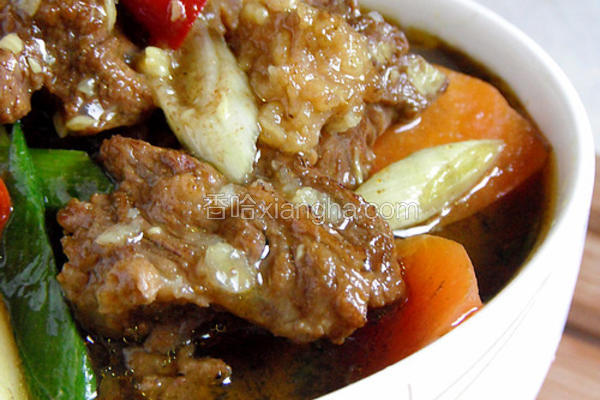 咖喱牛肉煲