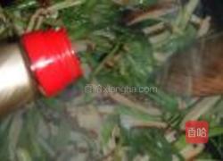 水芹炒香干的做法图解7