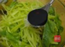 凉拌莴笋丝的做法图解6