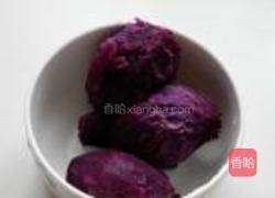 紫薯绿茶双色馒头的做法图解1