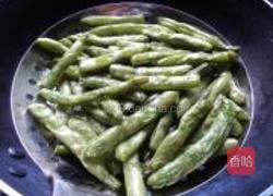 油炸四季豆的做法图解6