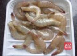 西兰花炒虾的做法图解2