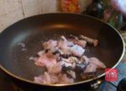 青笋爆牛蛙的做法图解8