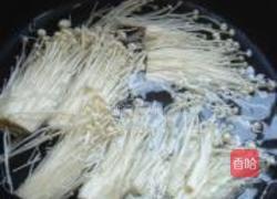 鲜黄花拌金针菇的做法图解4