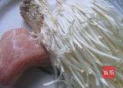 肉丝烧金针的做法图解1