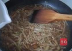 肉丝烧金针的做法图解8