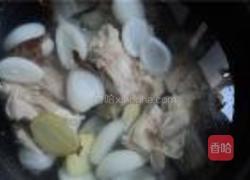 山猪骨汤的做法图解4